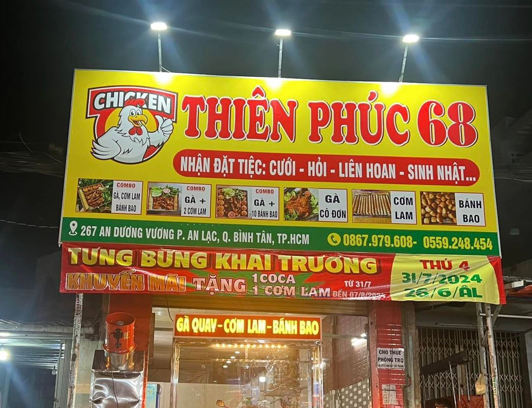 bảng hiệu bạt chiếu sáng bằng đèn pha điện giá bình dân