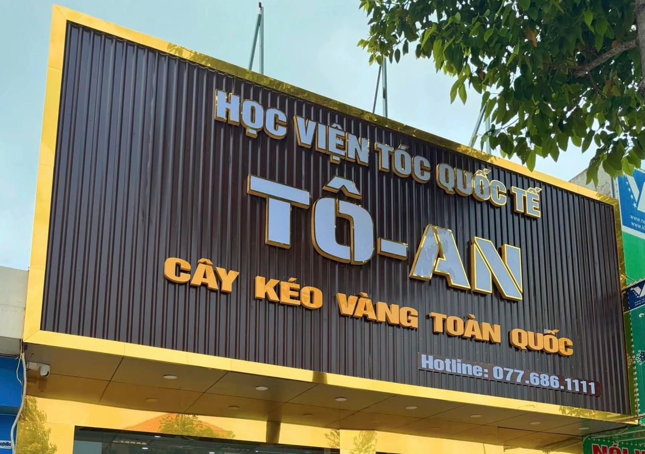 bảng hiệu nền tôn dập sóng, chữ nổi mica đẹp, 🏢 Bảng Hiệu T&ocirc;n Dập S&oacute... - Quảng Cáo Ad Shop