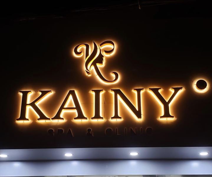 chữ inox đèn sáng chân sang trọng siêu nổi, Làm chữ inox có đèn sáng hắt chân si... - Quảng Cáo RGB