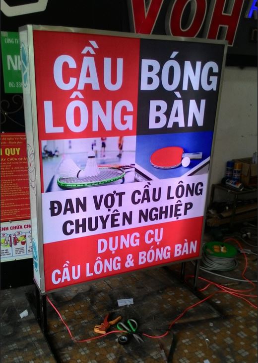 Hộp đèn bạt có chân giá rẻ, Chất liệu hộp đèn bằng bạt dày loại tốt, nội dung in... - 3D Quảng Cáo CN3