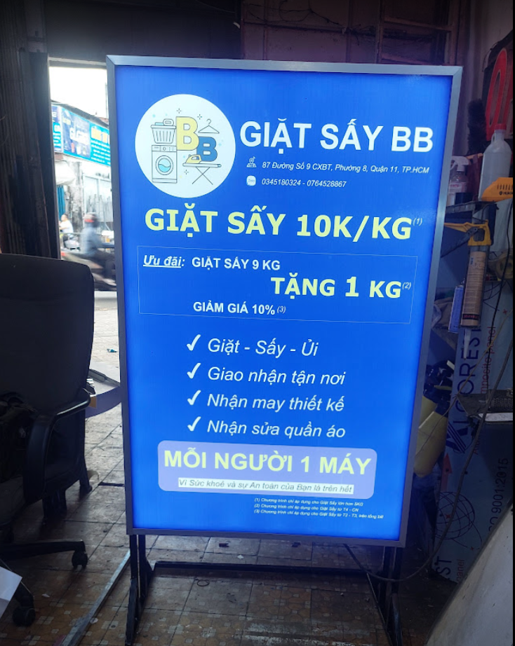 Hộp Đèn LED Mặt Mica Dán Decal Có Chân Đứng – Giải Pháp Quảng Cáo Hiện Đại, Tiết... - Quảng Cáo Ad Shop