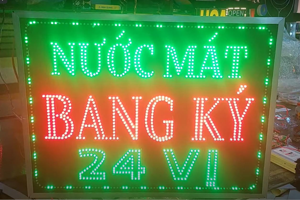 hộp đèn vẫy led ruồi 5li, 2 mặt giá rẻ, làm hộp đèn nền bằng chất liệu alu, nội ... - 3D Quảng Cáo CN3