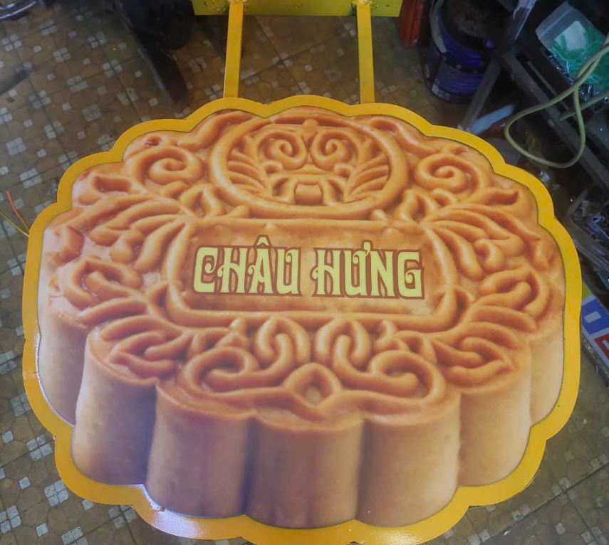 hộp đèn vẫy mica cắt theo mô hình,  nội dung in UV đẹp