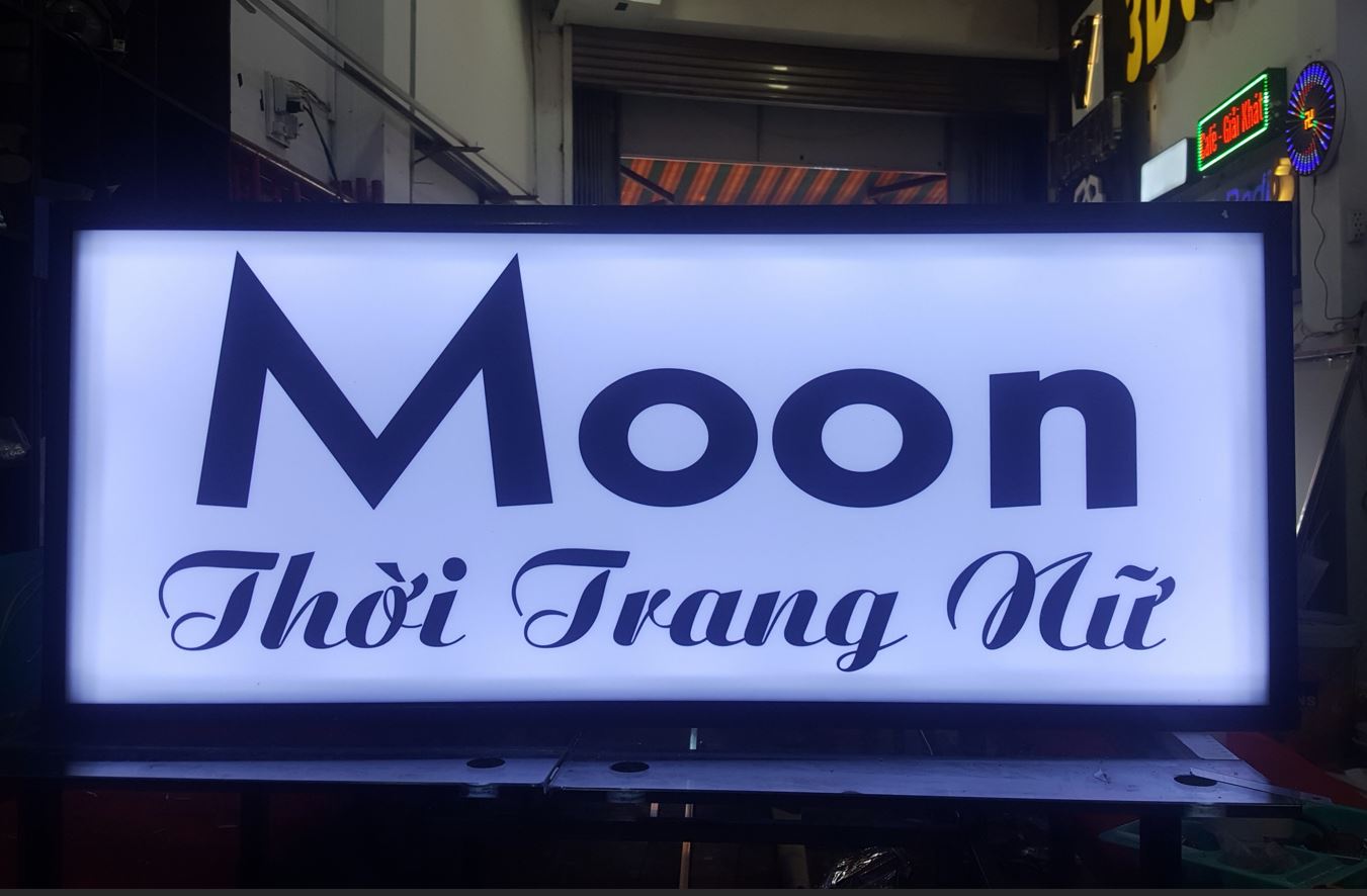 Hộp đèn vẫy mica dán decal 2 mặt, giá rẻ