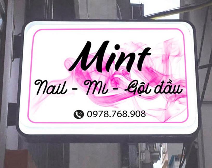 hộp đèn vẫy mica hút nổi chủ nhật, nội dung in decal giá rẻ