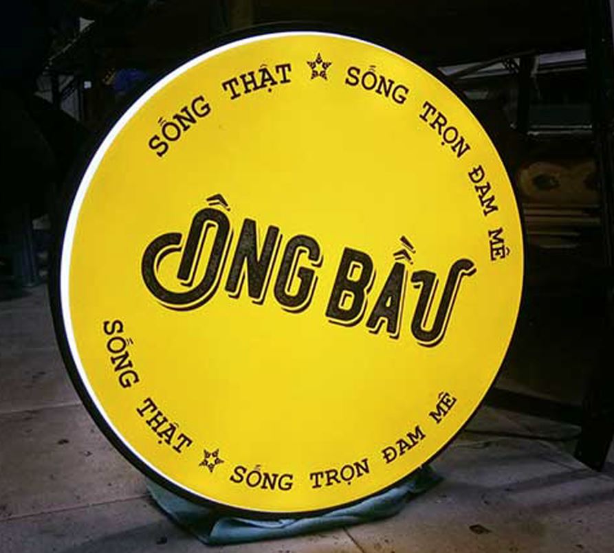 hộp đèn vẫy tròn mica hút nổi, nội dung dán decal, đơn giản giá rẻ