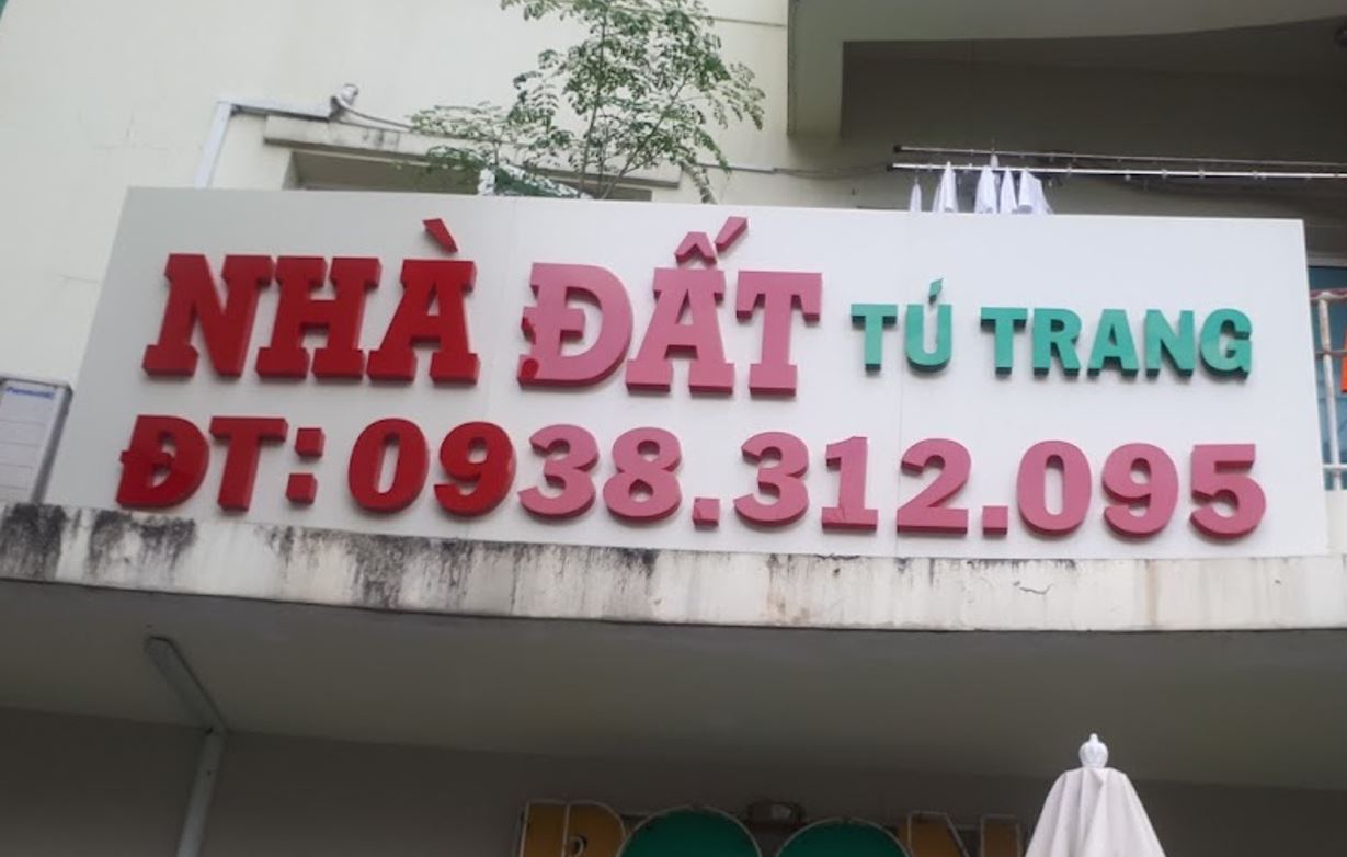 làm biển hiệu alu chữ mica  đơn giản giá rẻ