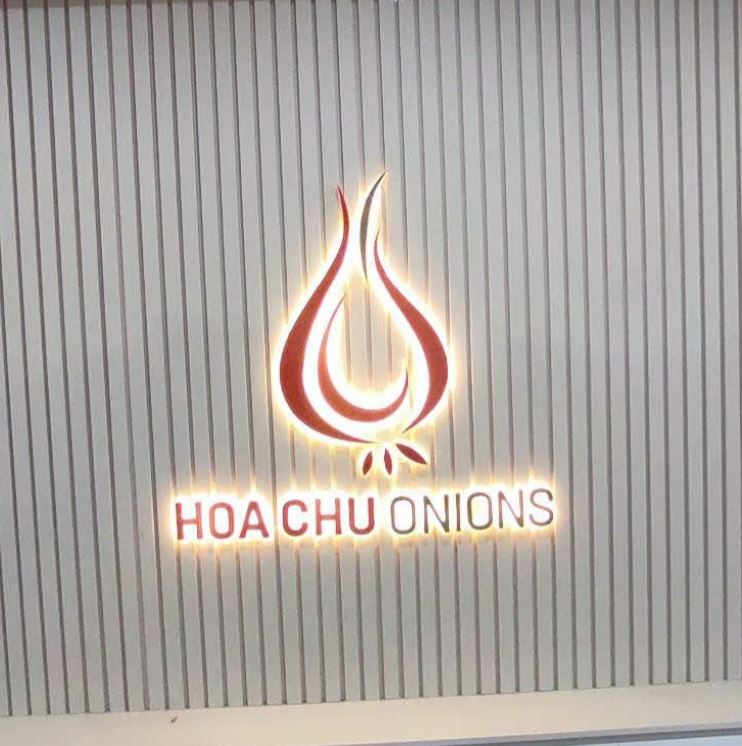 Làm Logo Inox Quảng Cáo Sáng Chân – Tăng Độ Nhận Diện Thương Hiệu Hiệu Quả.