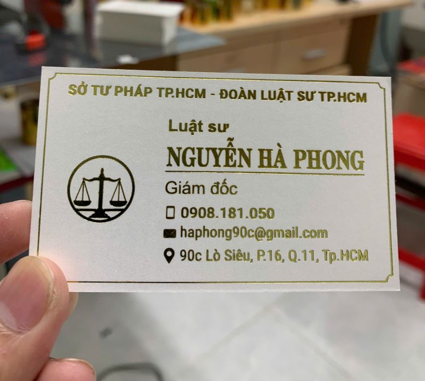 name card ép kim sang trọng