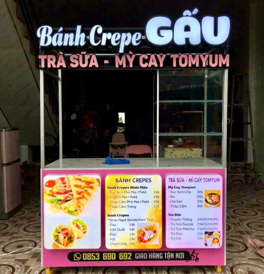 trang trí quầy bán hàng di động giá bình dân